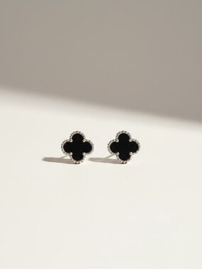 Clover stainless steal earrings